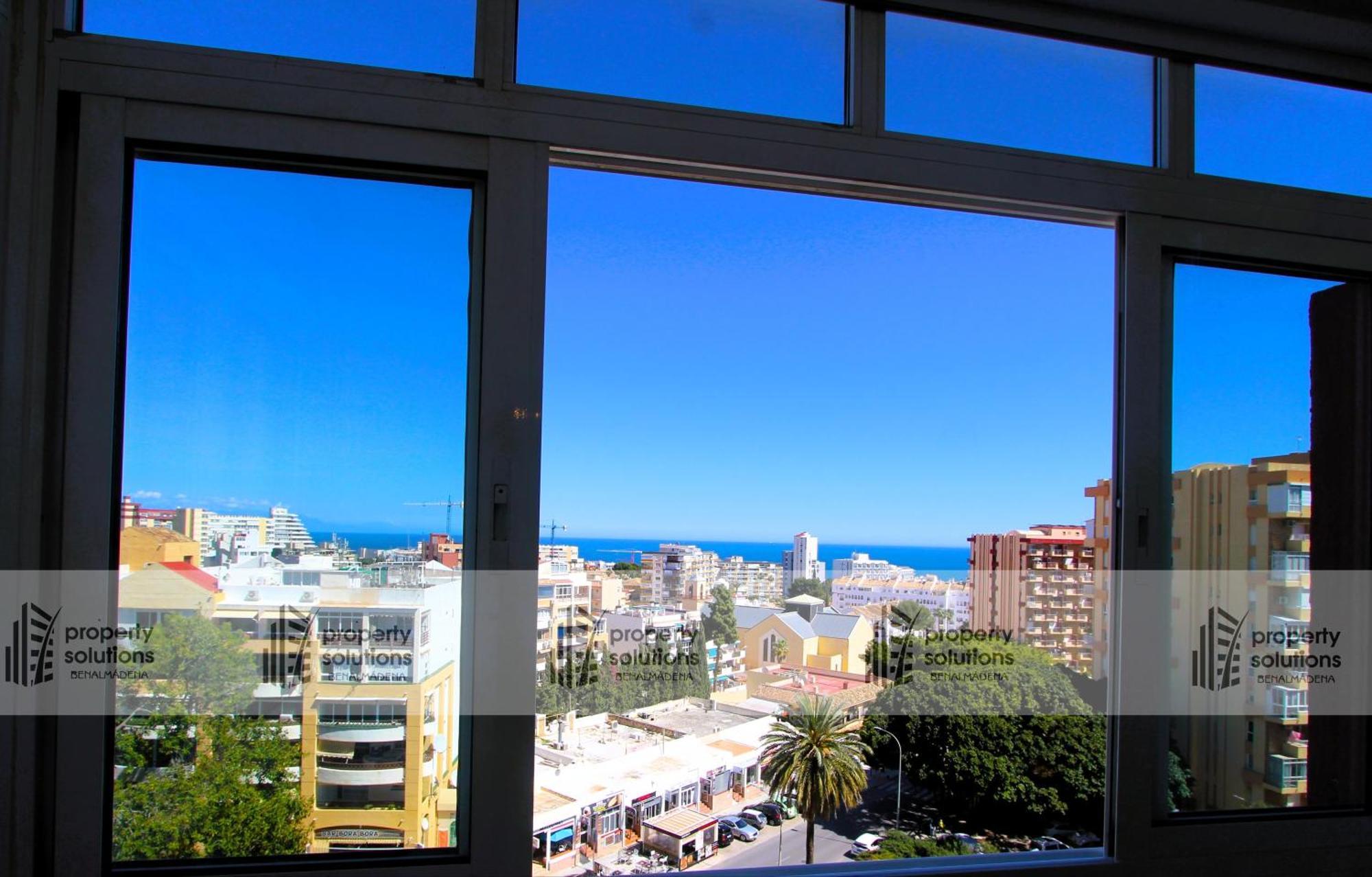 714 Iris Apartamento - Vista Al Mar - Cerca De Tren, Restaurantes, Tiendas - Playa A 10 Min Caminando Benalmadena Bagian luar foto