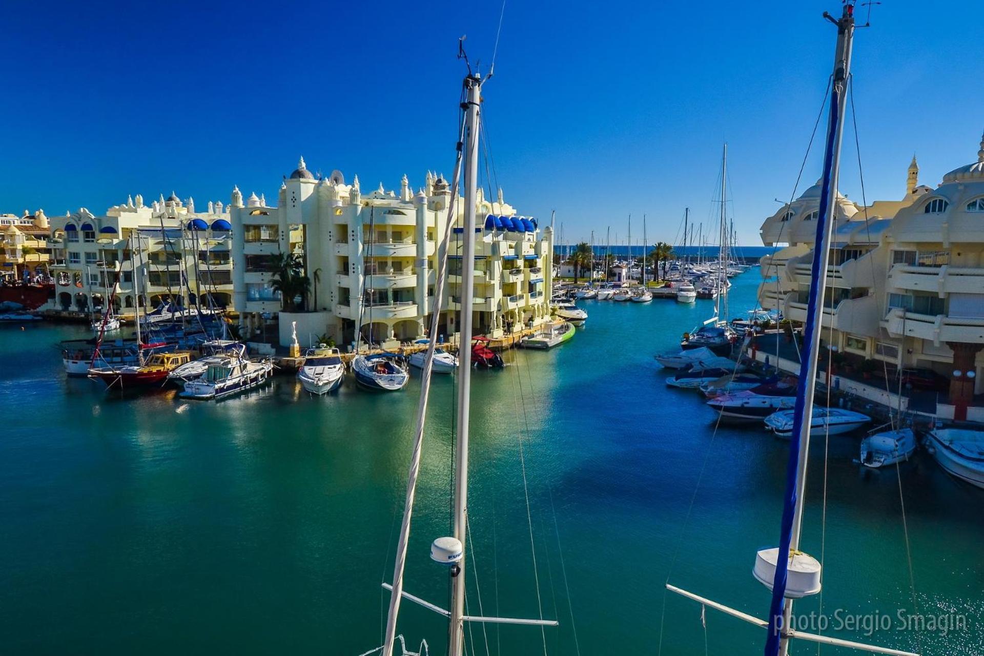 714 Iris Apartamento - Vista Al Mar - Cerca De Tren, Restaurantes, Tiendas - Playa A 10 Min Caminando Benalmadena Bagian luar foto
